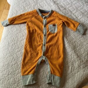 7 for all mankind onesie 0-3month
